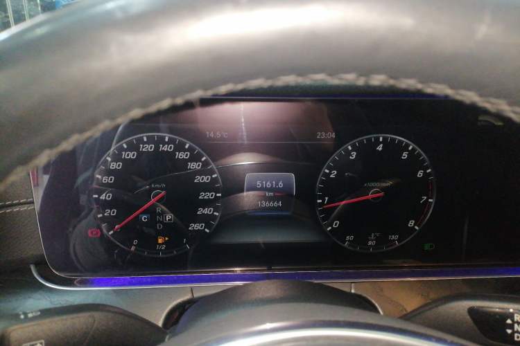 Used Mercedes-Benz E-Class 2018 Facelift E 200 L Sport 4MATIC
