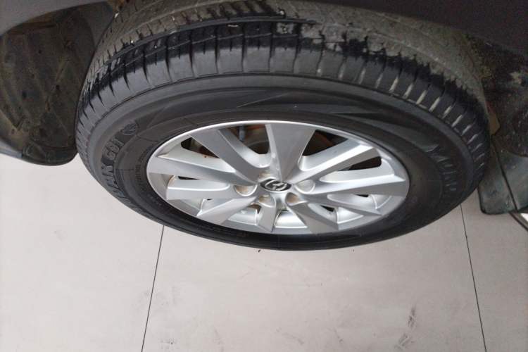 Used Mazda CX-5 2015 2.0L Automatic Two-Wheel Drive Urban Version
