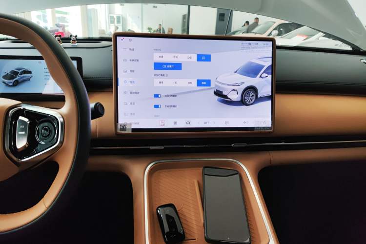 Used  Galaxy Xingjian 7 EM-i 2025 120km Exploration+ Version