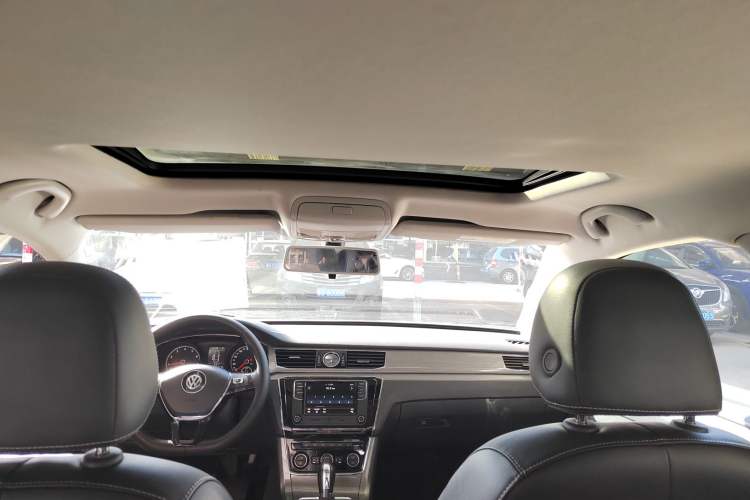 Used Volkswagen Passat 2017 330TSI DSG Luxury Edition