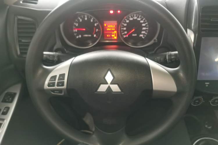 Used Mitsubishi ASX 2016 1.6L Manual Two-Wheel Drive Entry Version