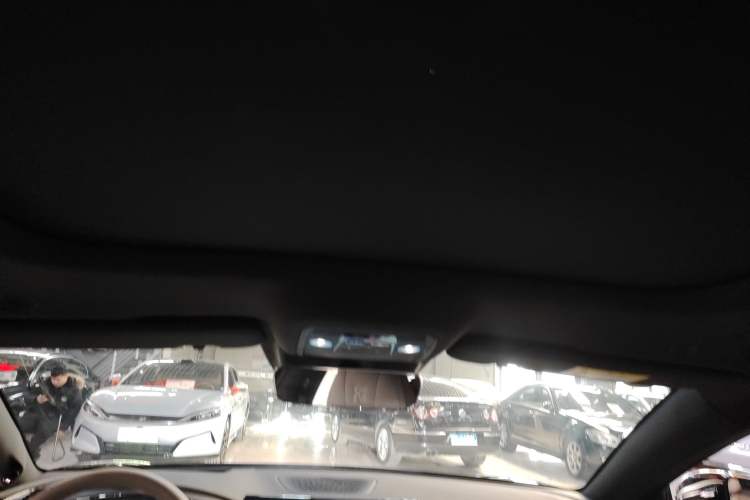 Used BYD Han 2025 DM-i Intelligent Driving Edition 125KM LiDAR Flagship Model
