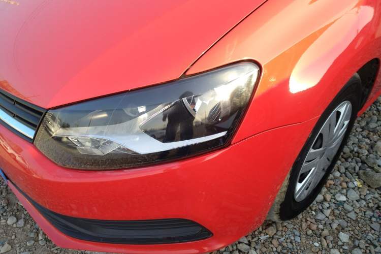 Used Volkswagen Polo 2016 1.4L Manual Fashion Model