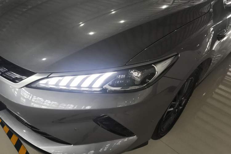 Used BYD Qin PLUS 2025 EV Smart Drive Edition 510KM Leading Model
