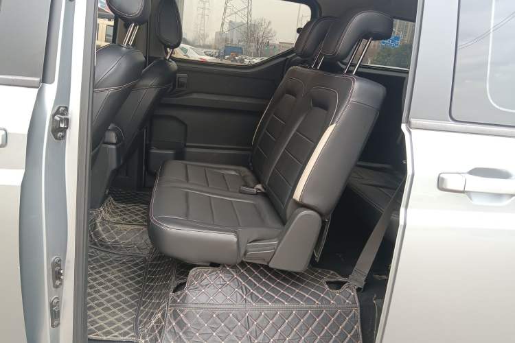 Used Wuling Zhengcheng 2021 1.5T Manual Luxury Version

