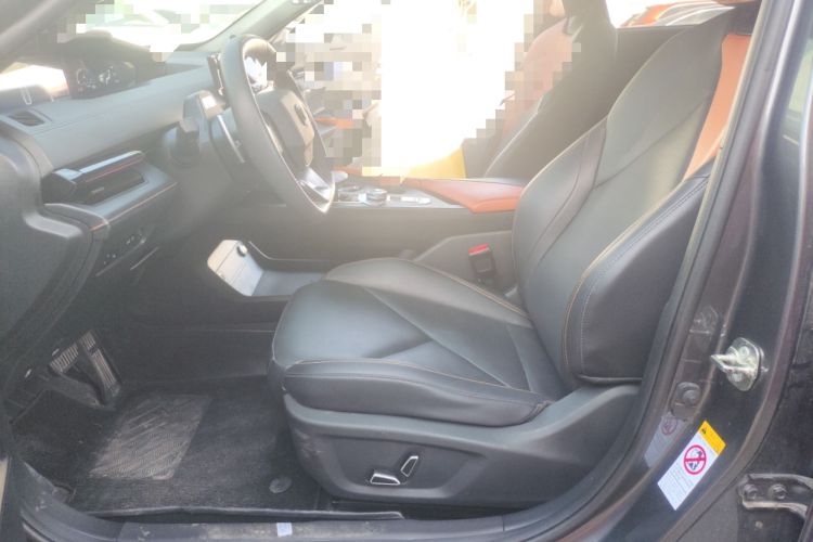 Used Changan UNI-V 2022 1.5T Smart Navigation Version
