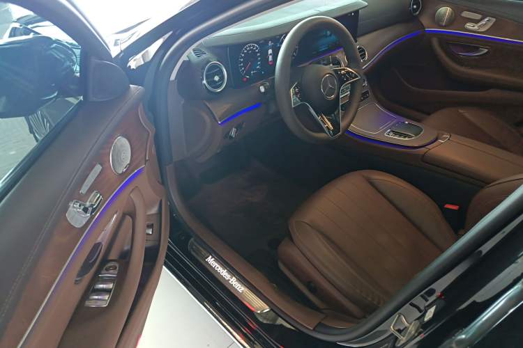 Used Mercedes-Benz E-Class 2021 Restyled E 300 L Luxury Edition
