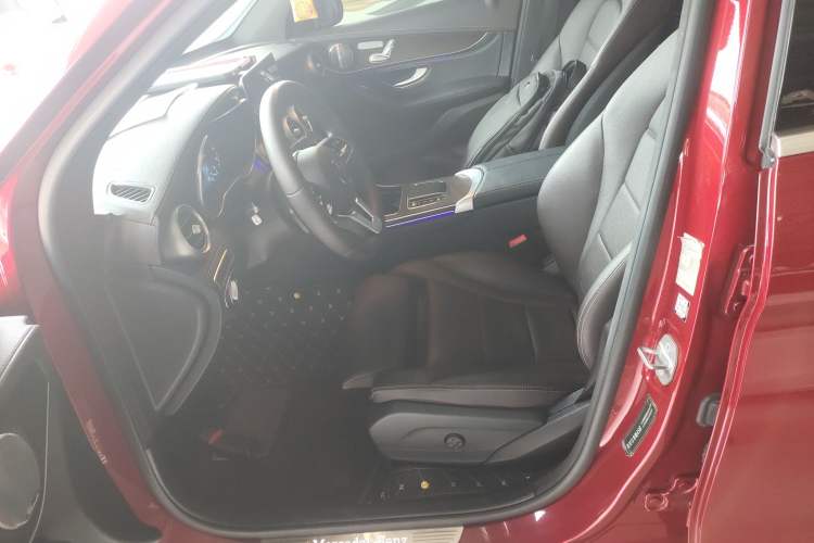 Used Mercedes-Benz GLC 2020 GLC 260 L 4MATIC Luxury Model