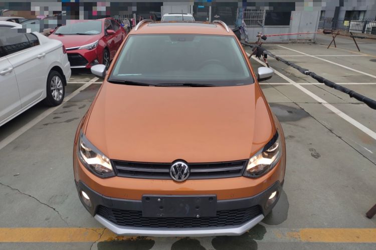 Used Volkswagen Polo 2016 1.6L Cross Polo Automatic