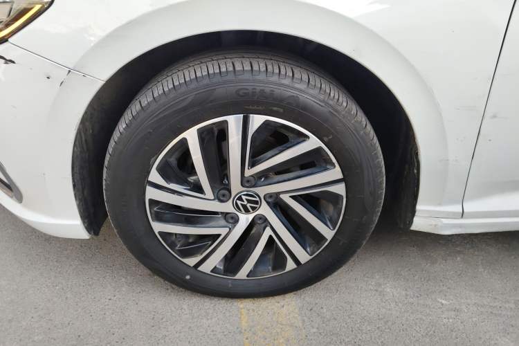 Used Volkswagen Lavida 2024 1.5L Automatic 5 Million Edition
