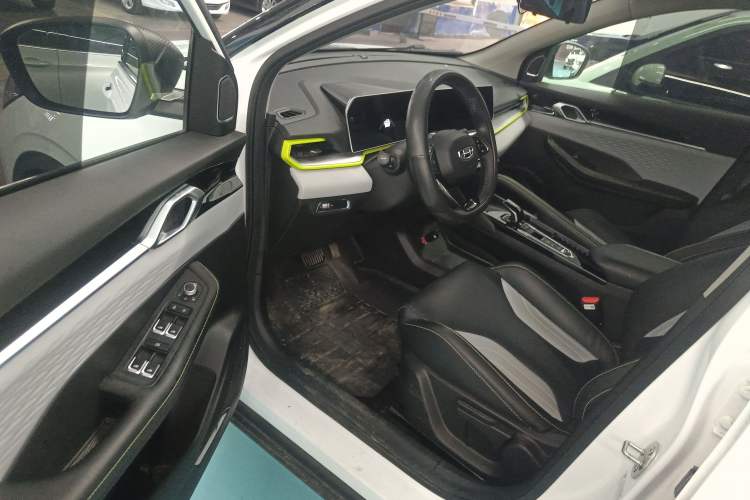 Used Geely Auto Coolray 2022 Bin Yue COOL 1.5TD DCT Hot Engine Edition
