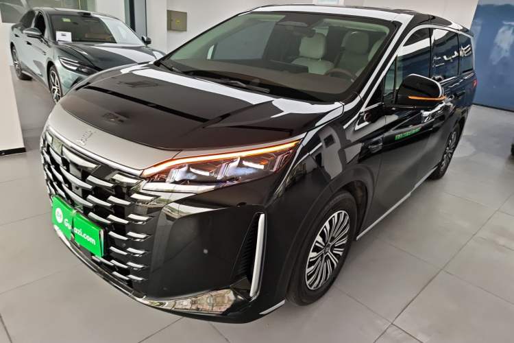 Used BYD Xia 2025 DM-i 1.5T 100km Supreme Edition