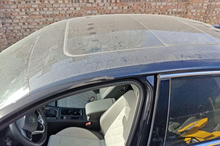 Used Volkswagen Magotan 2024 2 Million Units Zhongxiang Version 330TSI DSG Luxury Edition
