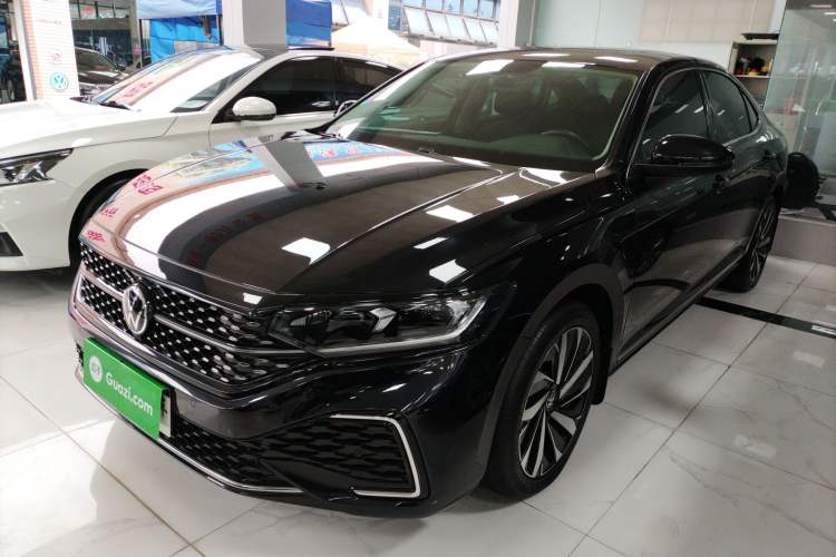 Used Volkswagen Passat 2022 330TSI Starry Elite Edition
