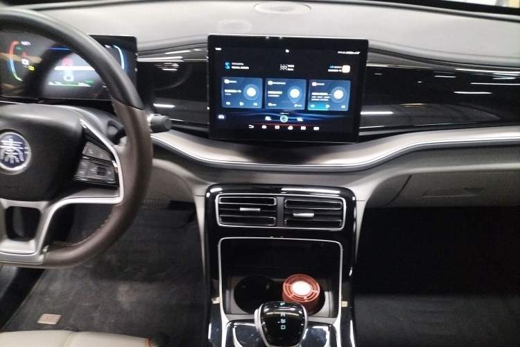 Used BYD Qin PLUS 2024 Honor Edition EV 510KM Leading Model