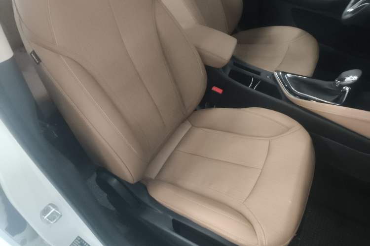 Used Buick GL6 2021 323T Mild Hybrid Connect Luxury Model
