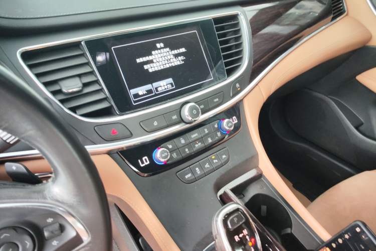 Used Buick LaCrosse 2016 20T Luxury Model
