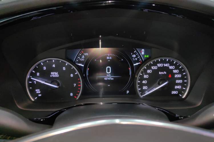 Used Cadillac XT5 2018 25T Luxury Model