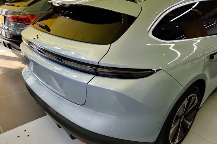 Used Nio ET5T 2023 75 kWh Touring