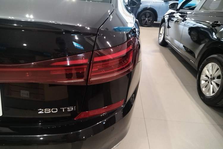 Used Volkswagen Passat 2024 280TSI Business Edition
