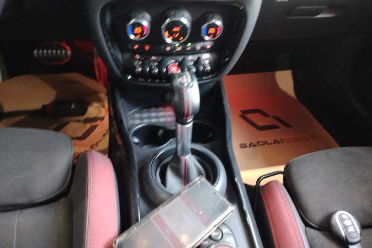 Used  JCW CLUBMAN 2018 2.0T JOHN COOPER WORKS ALL-IN