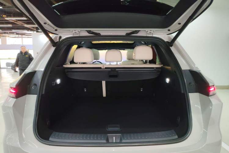 Used Li Auto L6 2024 Max
