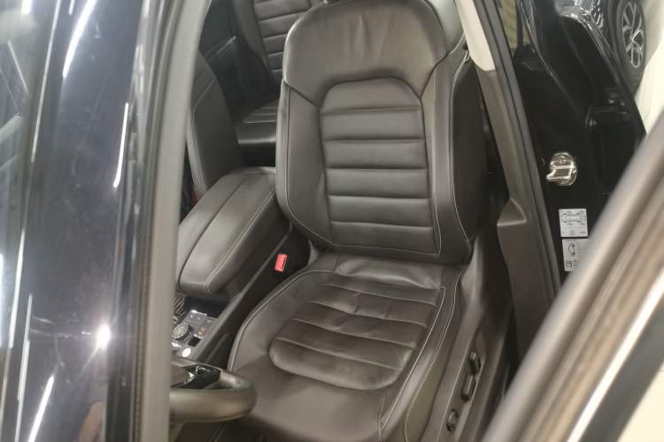 Used Volkswagen Teramont 2020 380TSI Four-Wheel Drive Luxury Version China VI Standard
