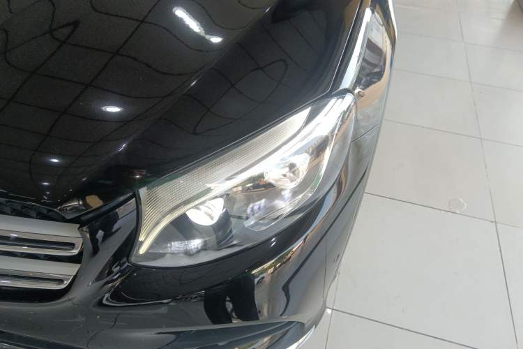 Used Mercedes-Benz GLC 2019 Refreshed GLC 300 L 4MATIC Dynamic Edition
