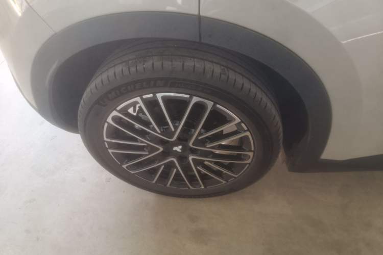 Used  firefly 2025 Illuminated Edition