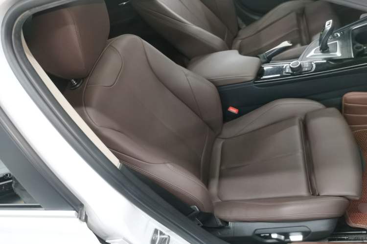 Used BMW 3 Series 2018 320Li Fashion Model
