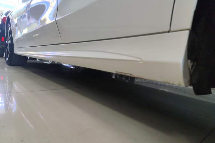 Used Mercedes-Benz C-Class 2017 Restyled C 200 Sport Edition