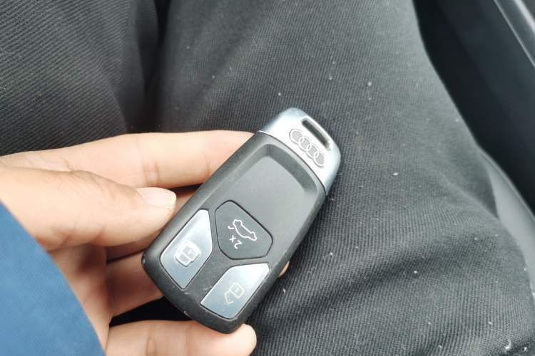 Used Audi A4L 2023 40 TFSI Fashion Dynamic Model
