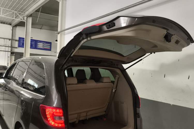 Used Buick GL8 2017 25S Comfort Version China V Standard