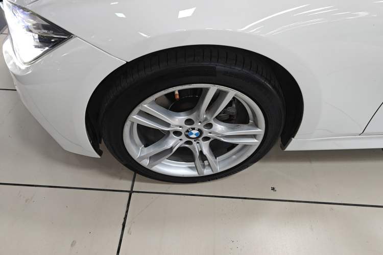 Used BMW 3 Series 2019 320i M Sport Package
