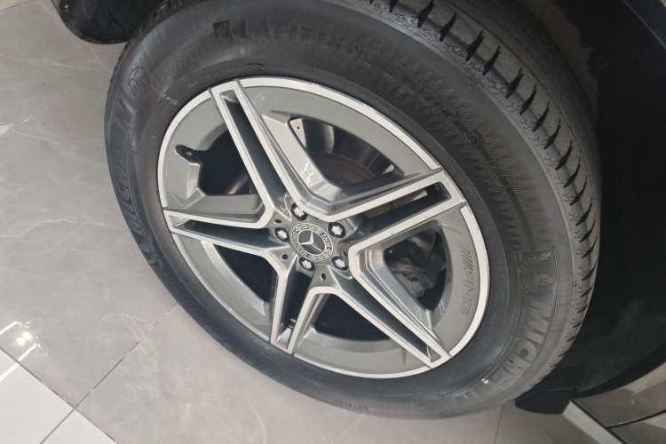 Used Mercedes-Benz GLE 2021 GLE 450 4MATIC Luxury Model
