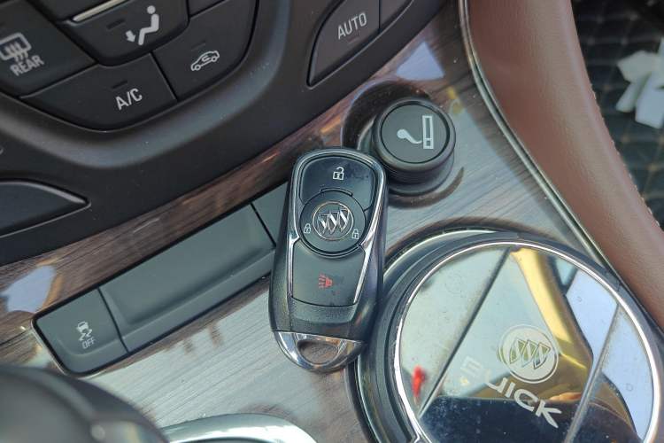 Used Buick Envision 2017 20T Two-Wheel Drive Elite Version