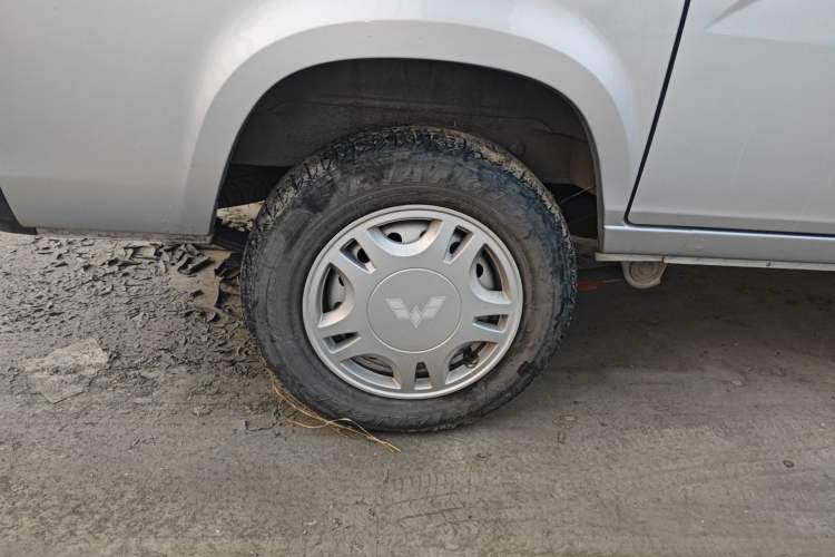 Used Wuling Zhiguang 2019 1.2L Van Utility Model 5-Seater