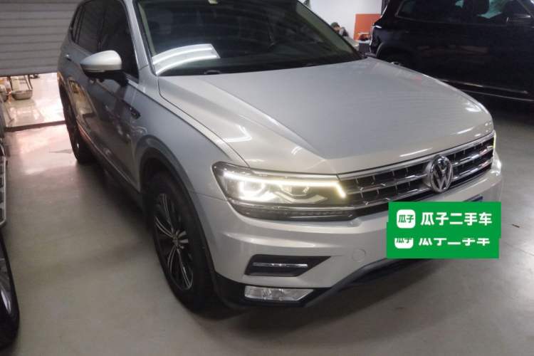 Used Volkswagen Tiguan L 2018 380TSI Automatic All-Wheel Drive Luxury Edition