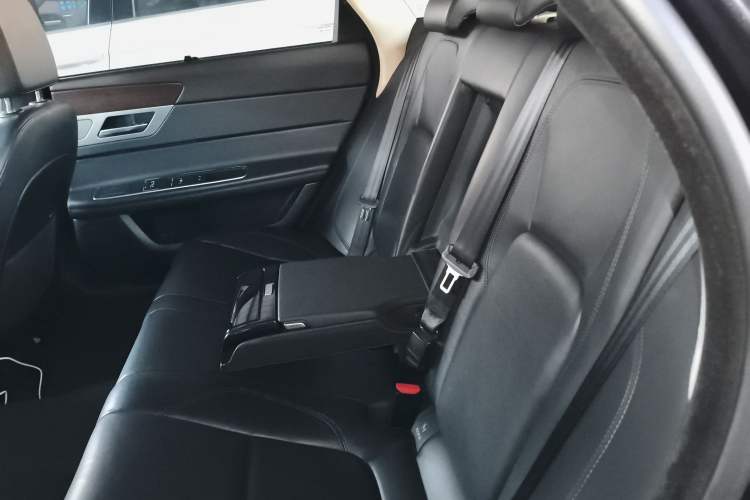 Used Jaguar XFL 2018 XFL 2.0T 200PS Elite Edition
