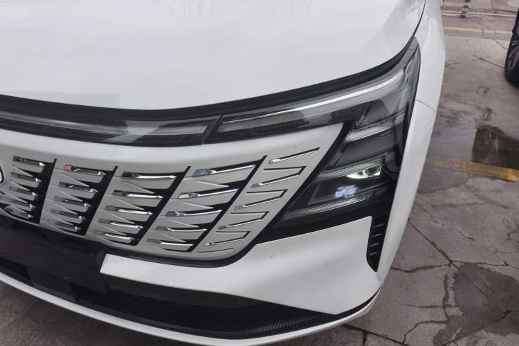 Used Changan CS75 PLUS 2025 4th Generation UItra 2.0T New Blue Whale – Smart & Powerful Version
