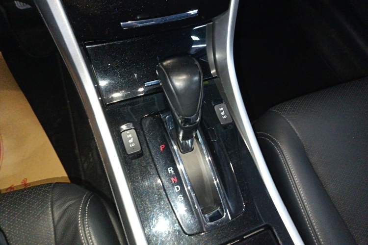 Used Honda Accord 2016 2.0L Luxury Edition
