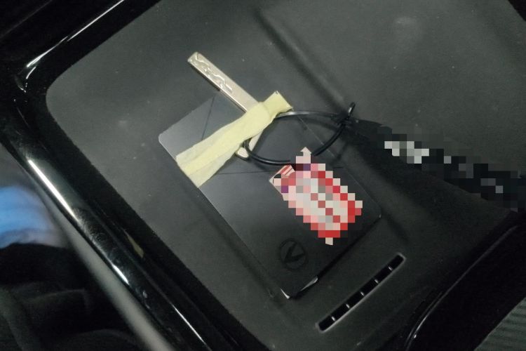 Used Changan UNI-V 2025 Model Third-Generation 2.0T Dynamic Edition