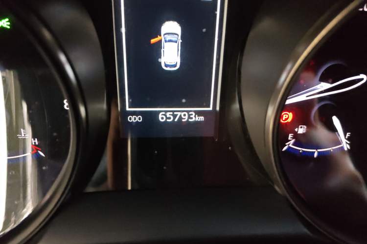 Used Toyota C-HR 2018 2.0L Leading with Sunroof China V Standard