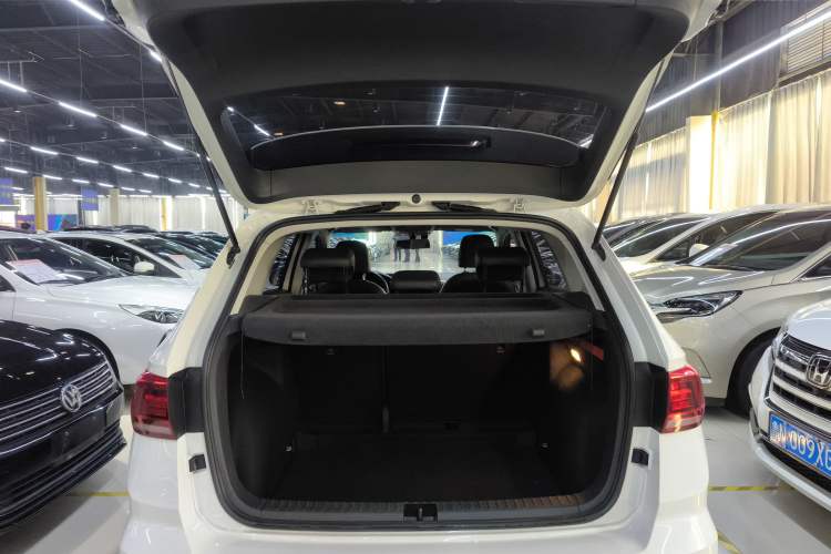 Used Volkswagen Tharu 2020 280TSI Two-Wheel Drive Luxury Plus Version China VI Standard