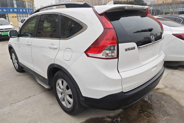 Used Honda CR-V 2013 2.0L Two-Wheel-Drive Classic Edition