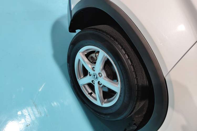 Used Dongfeng Fengon 500 2021 1.5L Manual Enjoyment Model