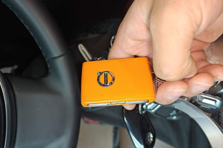 Used Volvo S90 2024 B5 Zhiyi Luxury Edition
