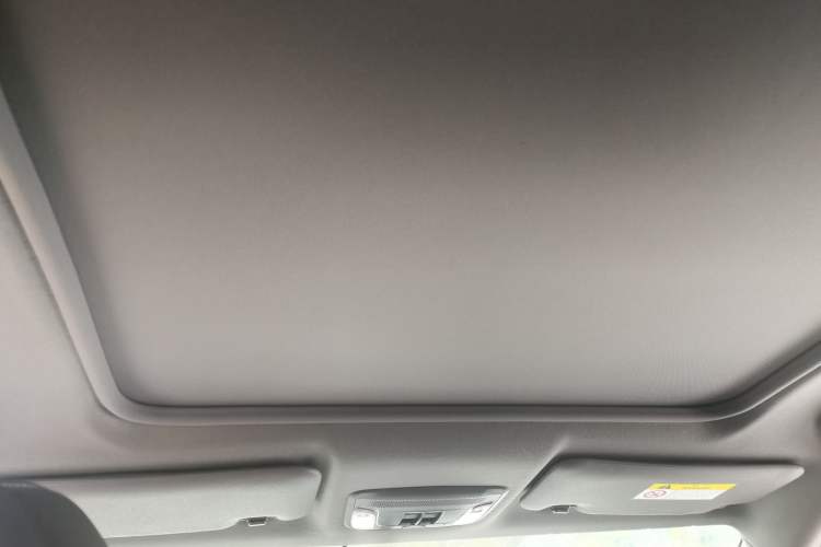 Used Honda XR-V 2019 220TURBO CVT Luxury Edition China VI Emission Standard