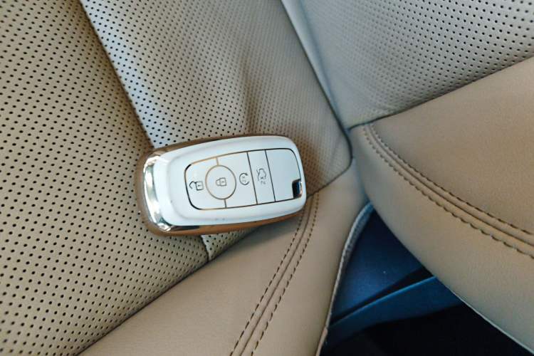 Used Lincoln Corsair 2022 2.0T Two-Wheel Drive Luxury Edition