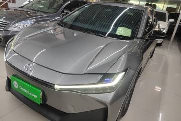 Used Toyota bZ3 2023 616 km Long-Range PRO